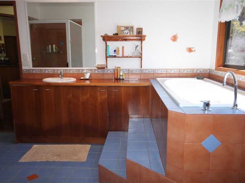 87 Copine Road, Mareeba QLD 4880