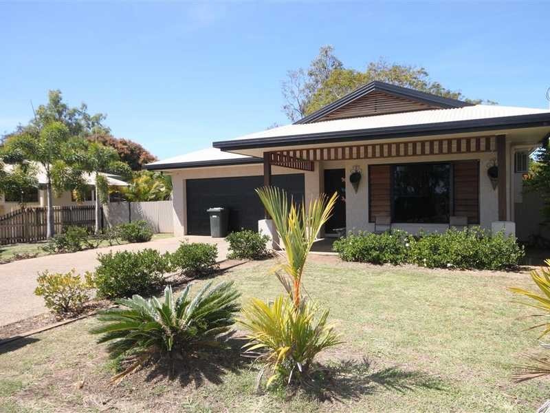 15 Earl Street, Mareeba QLD 4880