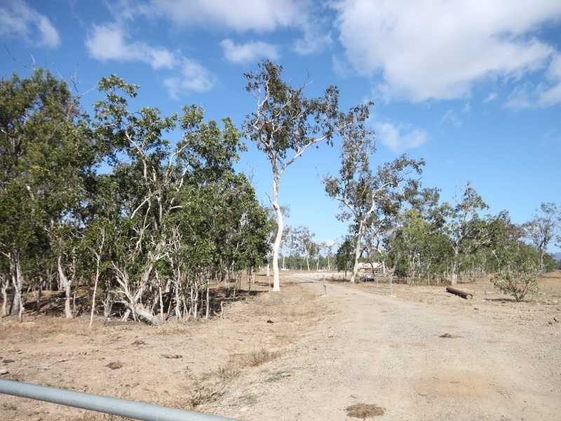 Lot 300 Peninsula Development Road, Mareeba QLD 4880