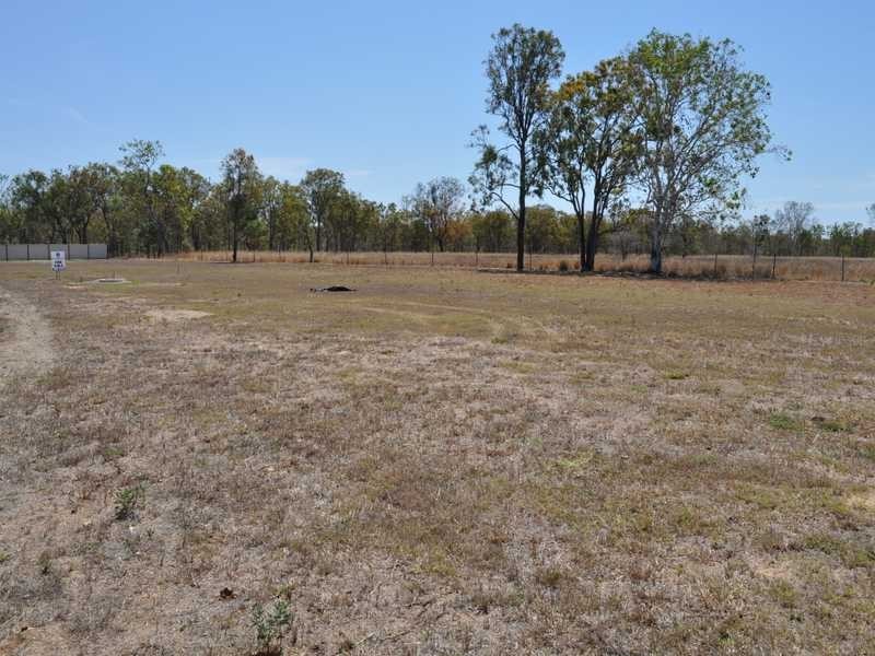 Lot 100 Amaroo Drive, Mareeba QLD 4880