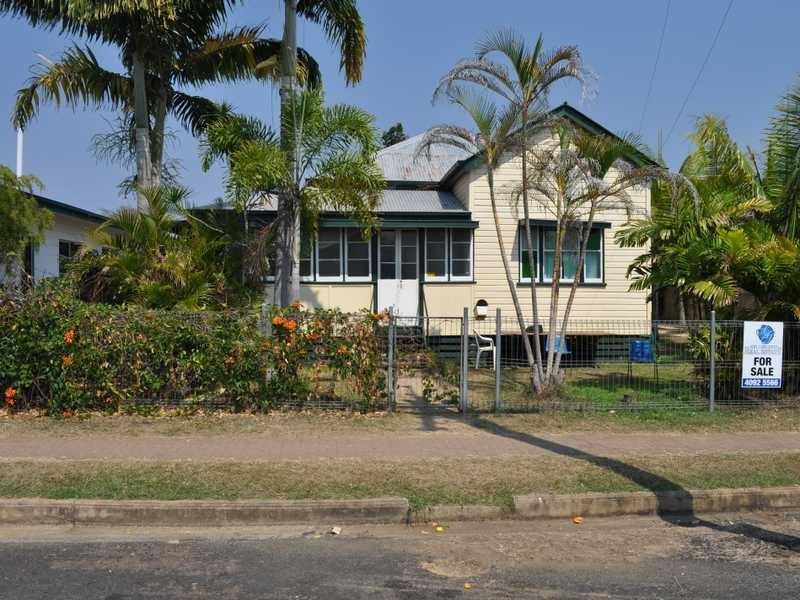 112 Walsh Street, Mareeba QLD 4880