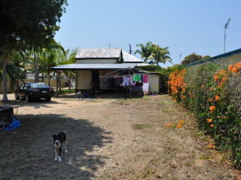 112 Walsh Street, Mareeba QLD 4880