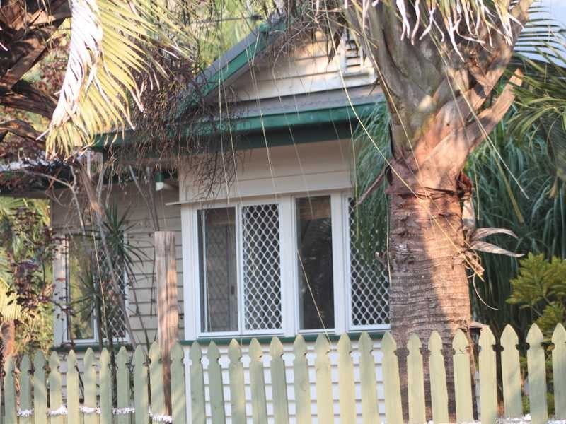 8 Rankin Street, Mareeba QLD 4880