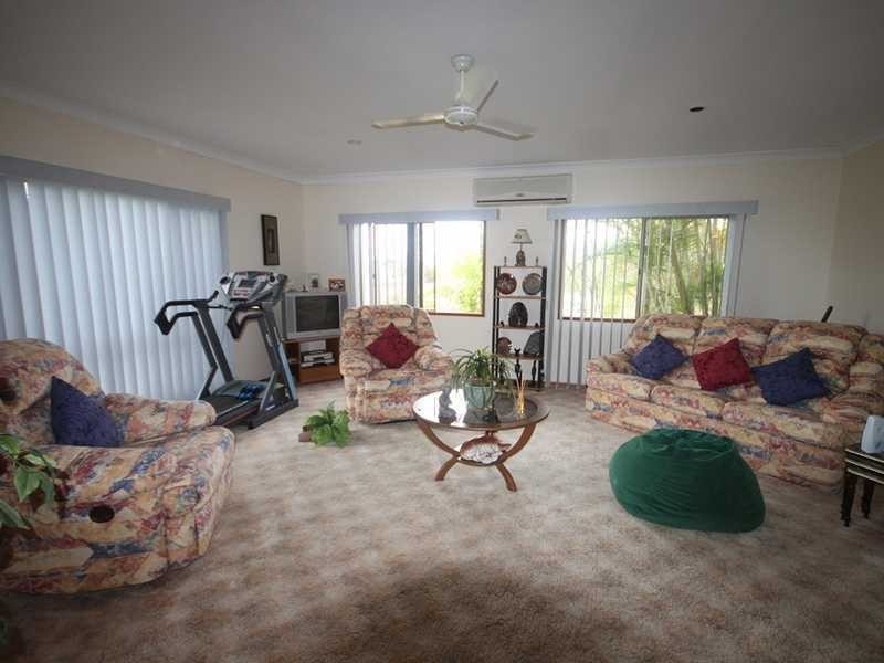 65 Emerald Heights Road, Mareeba QLD 4880