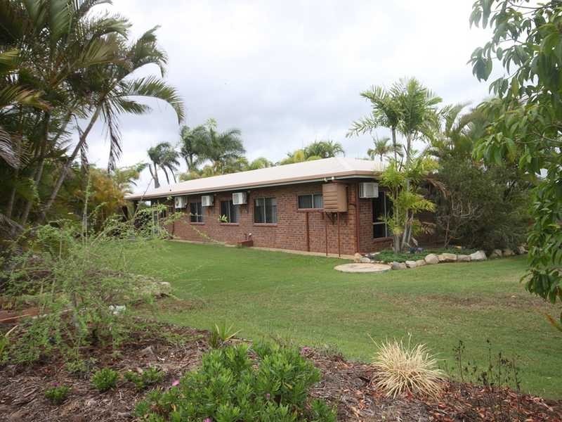 65 Emerald Heights Road, Mareeba QLD 4880