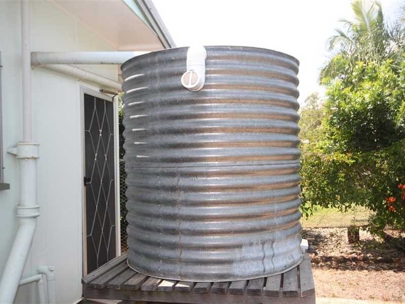 27 chewko Road, Mareeba QLD 4880