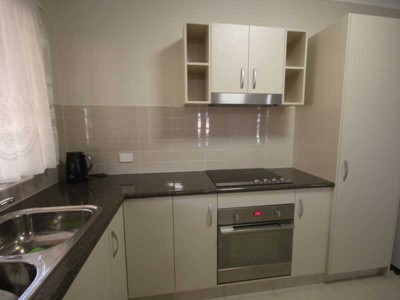 14 Leinster Drive, Mareeba QLD 4880