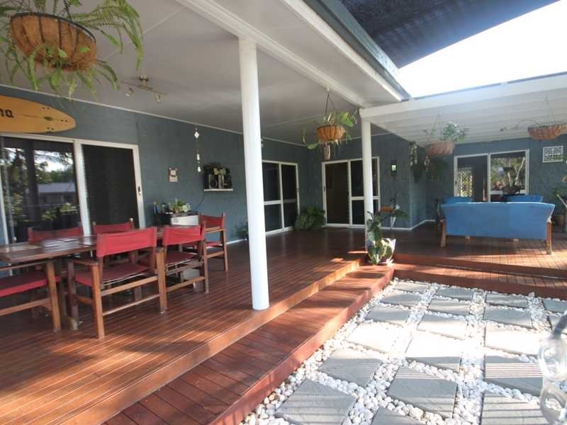 1 Palm Close, Mareeba QLD 4880