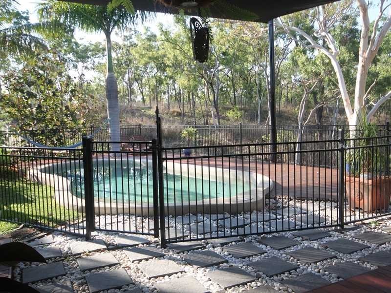 1 Palm Close, Mareeba QLD 4880