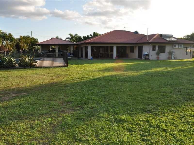 56 Anzac Avenue, Mareeba QLD 4880