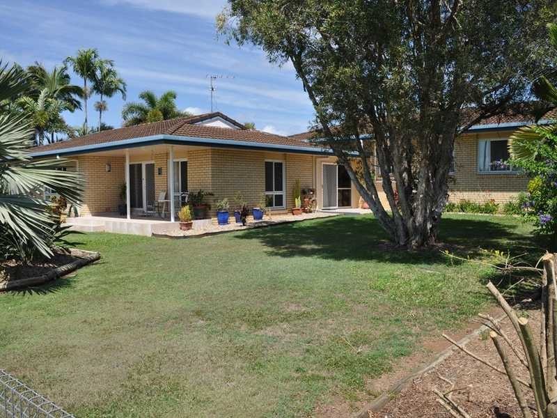 27 Foulis Street, Mareeba QLD 4880