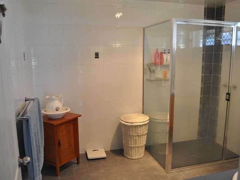 27 Foulis Street, Mareeba QLD 4880