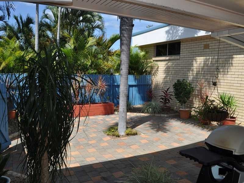 27 Foulis Street, Mareeba QLD 4880