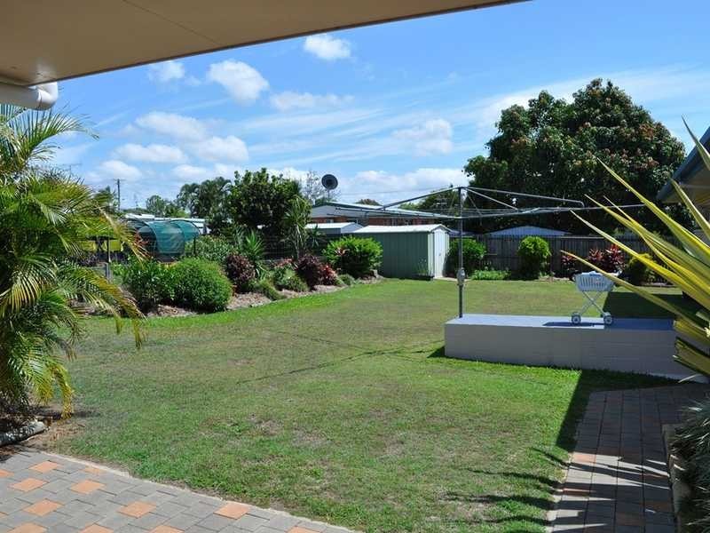 27 Foulis Street, Mareeba QLD 4880