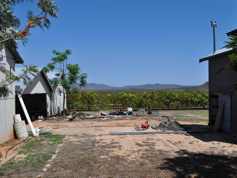 809 Leafgold Weir Road, Mareeba QLD 4880