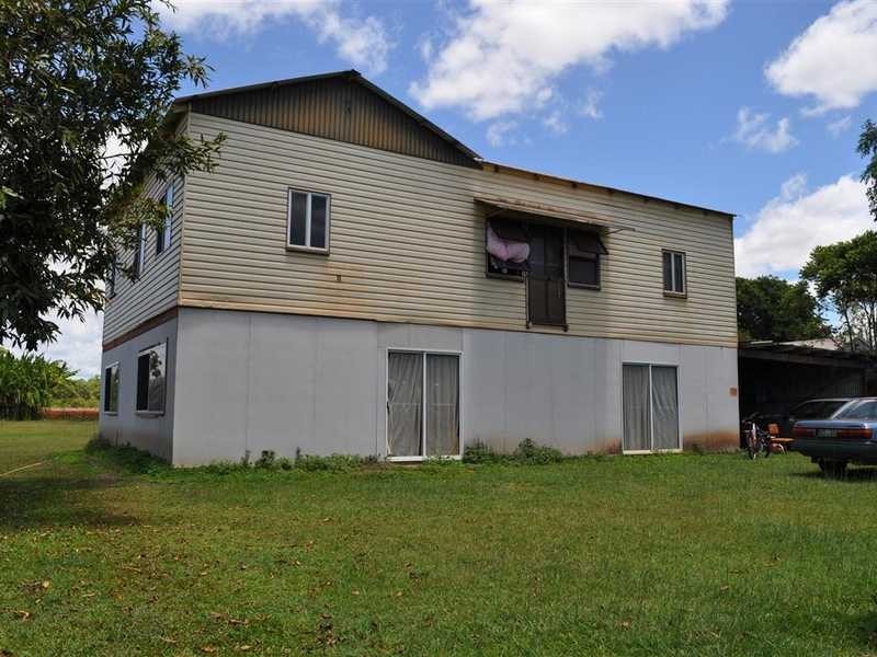 11 Norman Street, Mareeba QLD 4880