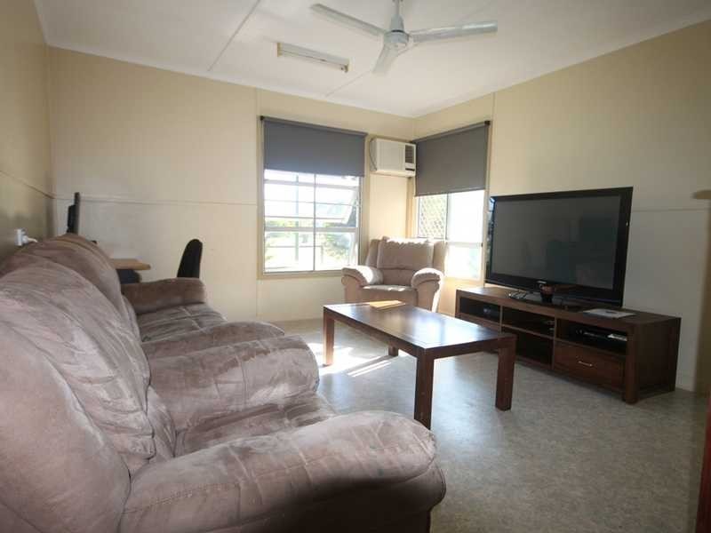 10 Swan Street, Mareeba QLD 4880