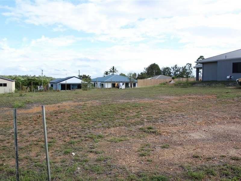 13 Damien Close, Mareeba QLD 4880