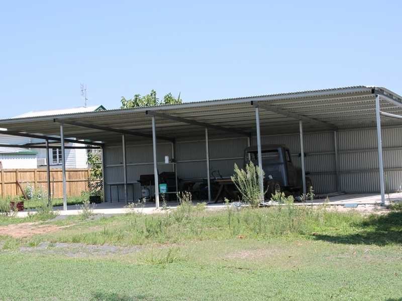 43 Basalt Street, Mareeba QLD 4880