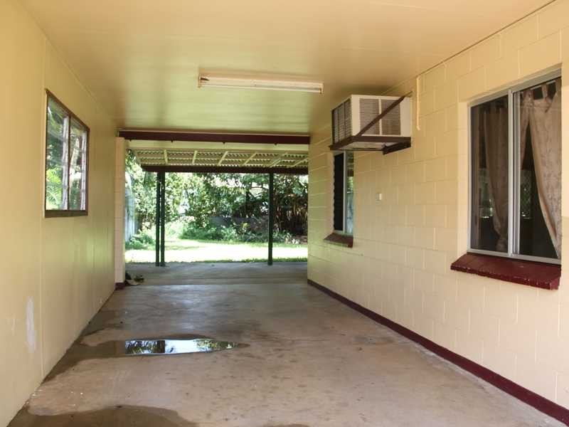 56 Royes Street, Mareeba QLD 4880
