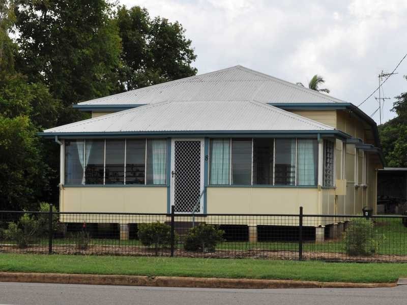 8 Herberton Street, Mareeba QLD 4880