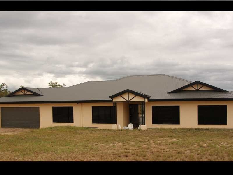 119 Coronet Drive, Mareeba QLD 4880