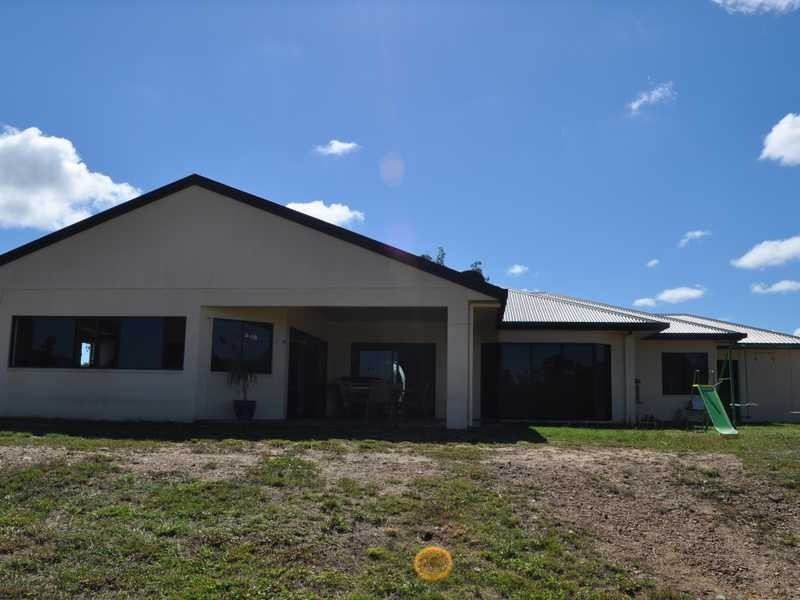 119 Coronet Drive, Mareeba QLD 4880