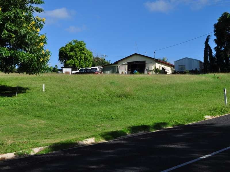 37 Sutherland Street, Mareeba QLD 4880