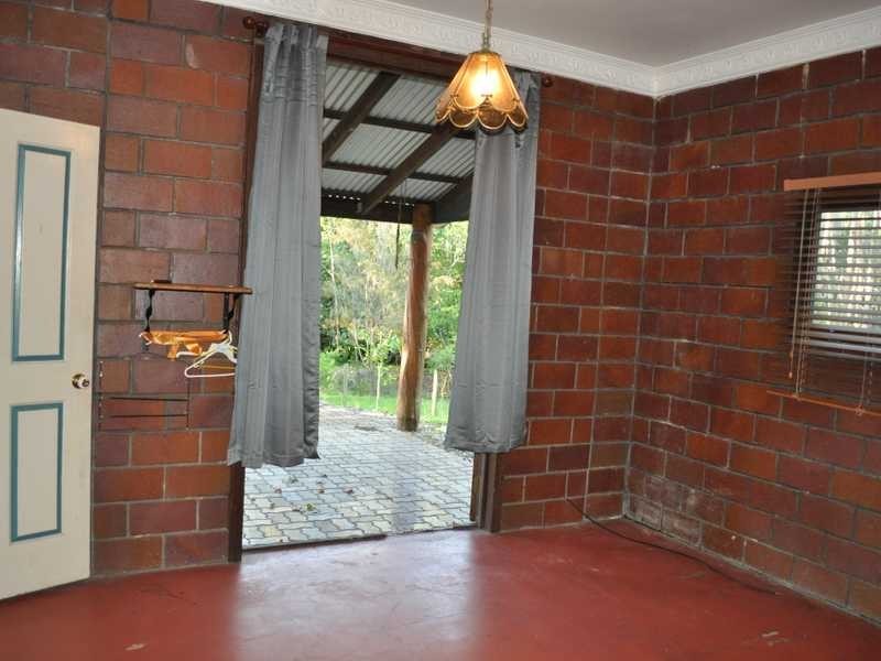 64 Scenic Drive, Speewah QLD 4881