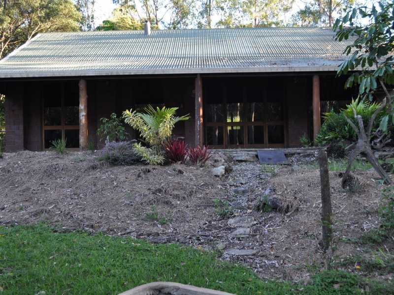 64 Scenic Drive, Speewah QLD 4881
