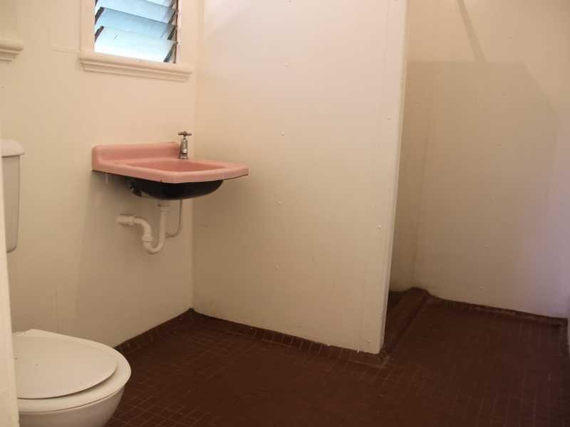 17 Rankin Street, Mareeba QLD 4880