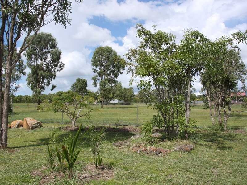 23 Pleasant Close, Mareeba QLD 4880