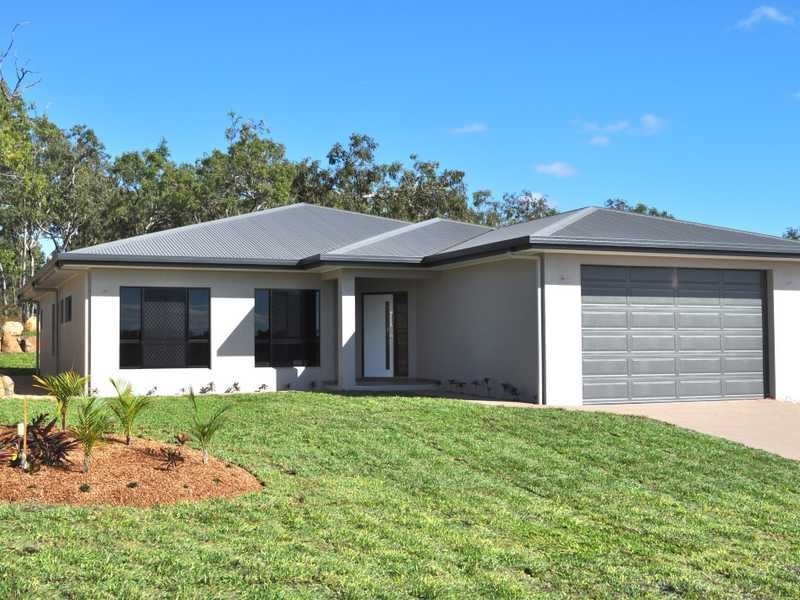 8 Michelina Close, Mareeba QLD 4880