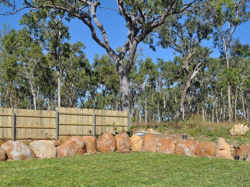 8 Michelina Close, Mareeba QLD 4880