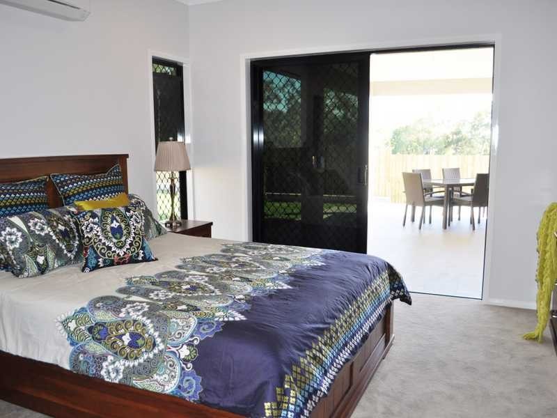 8 Michelina Close, Mareeba QLD 4880