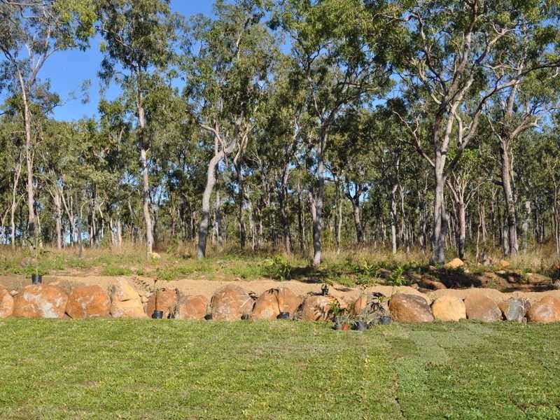 8 Michelina Close, Mareeba QLD 4880