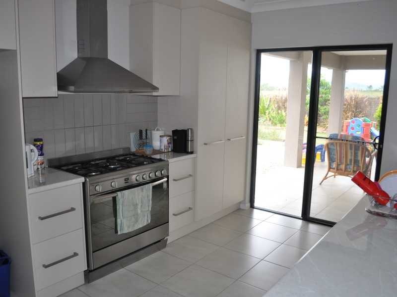 7 Eli Close, Mareeba QLD 4880