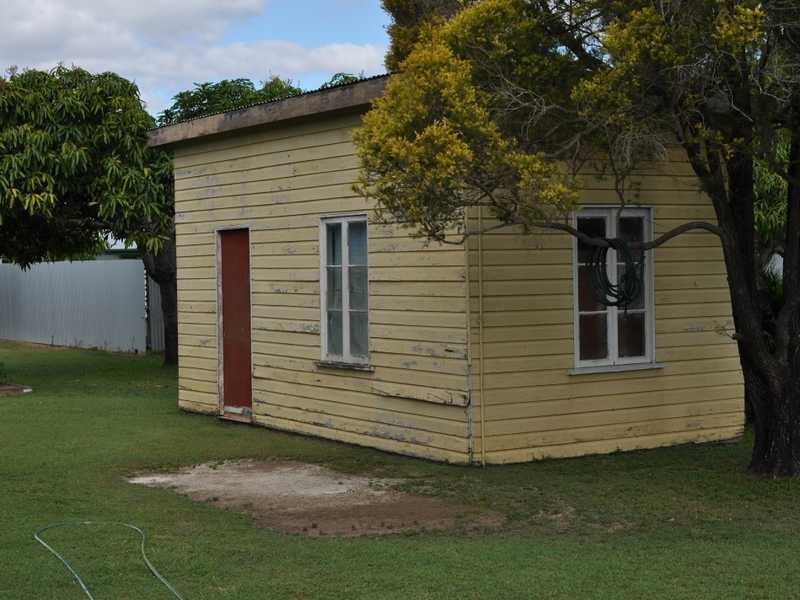 39 Walsh Street, Mareeba QLD 4880