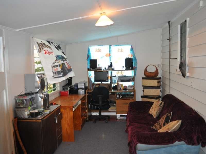 31 Robins Street, Mareeba QLD 4880