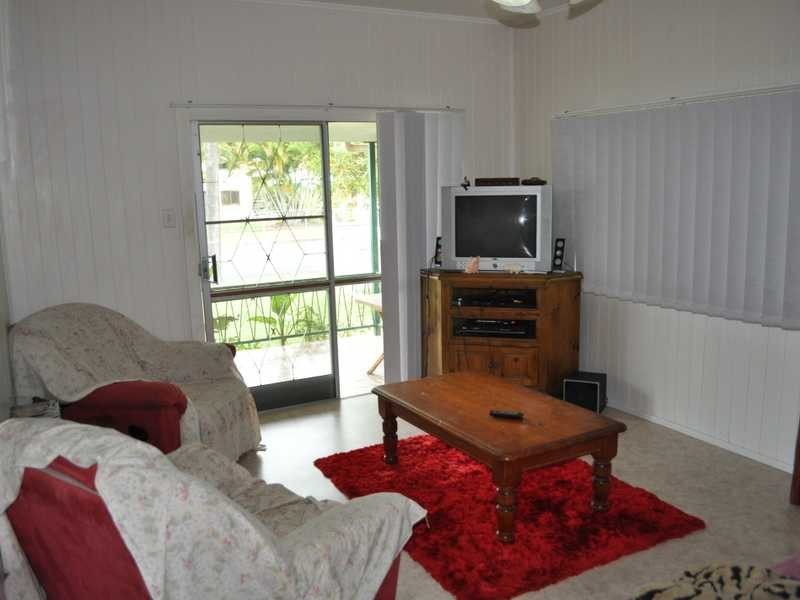 31 Robins Street, Mareeba QLD 4880