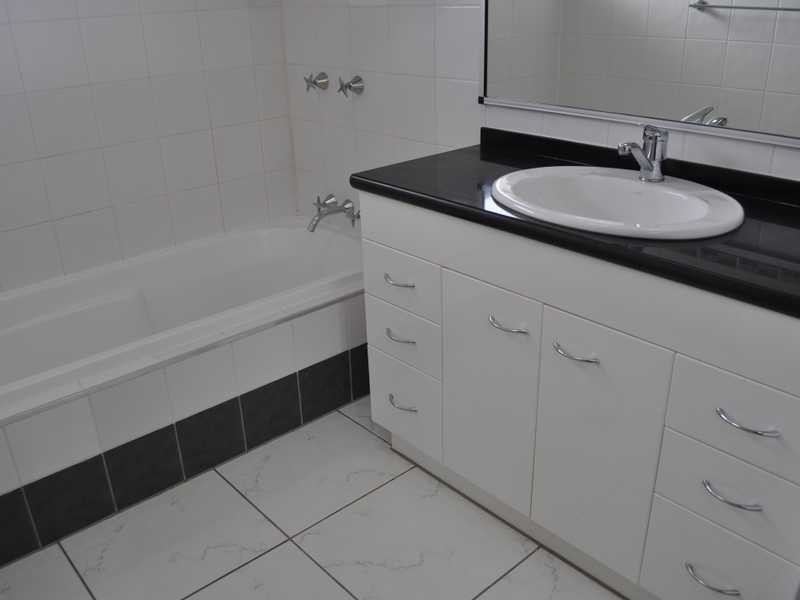 2a Shepherd Street, Mareeba QLD 4880