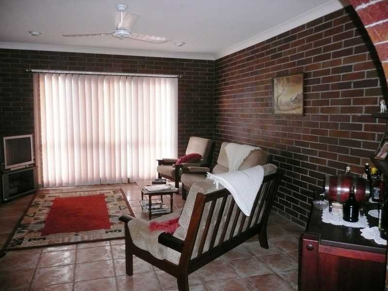 18 Owens Street, Mareeba QLD 4880