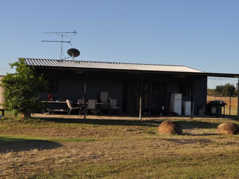 73 Shaban Close, Mareeba QLD 4880
