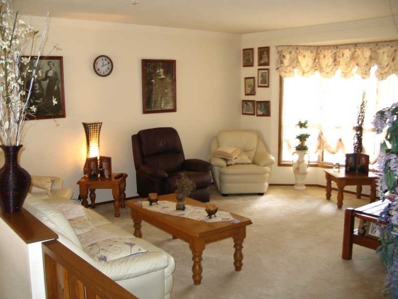 6 Bluegum Grove, Glenwood NSW 2768