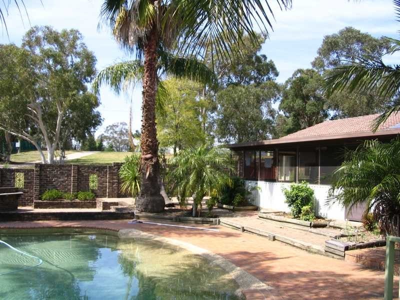 15 Emperor Place, Kenthurst NSW 2156