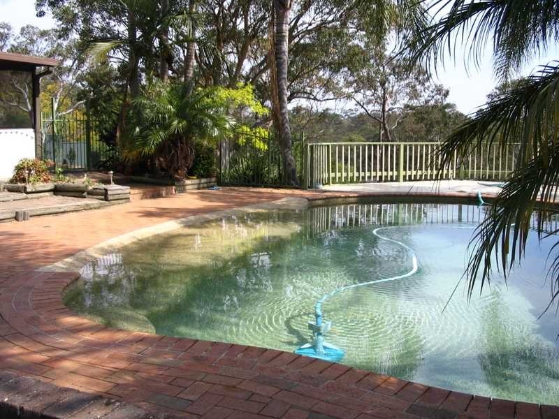 15 Emperor Place, Kenthurst NSW 2156