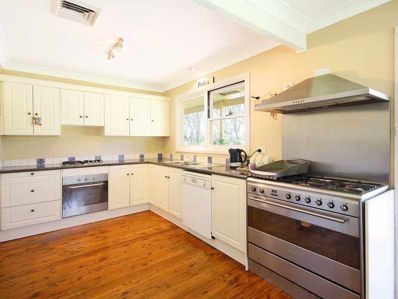 31 Lang Rd, Kenthurst NSW 2156