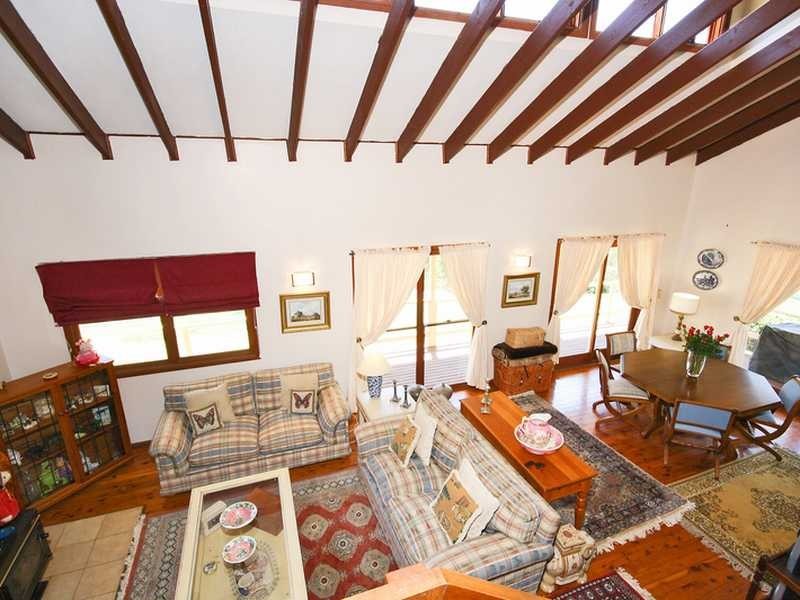 31 Lang Rd, Kenthurst NSW 2156