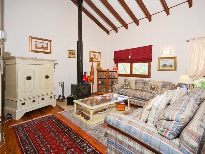 31 Lang Rd, Kenthurst NSW 2156