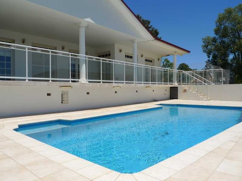 97 Glenhaven Rd, Glenhaven NSW 2156